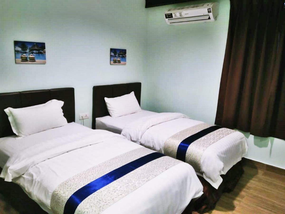 Summer Hotel Kota Kinabalu Bagian luar foto